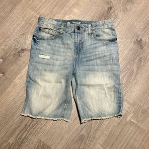 Cat and jack girls Bermuda Jean shorts